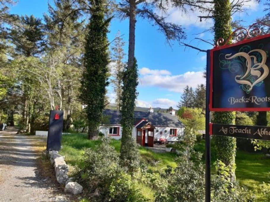 Back2Roots - Beautifully Restored Cottage, Doochary Экстерьер фото